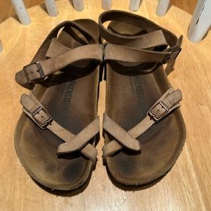 Pre-owned Women’s Yara Birkenstock size 39